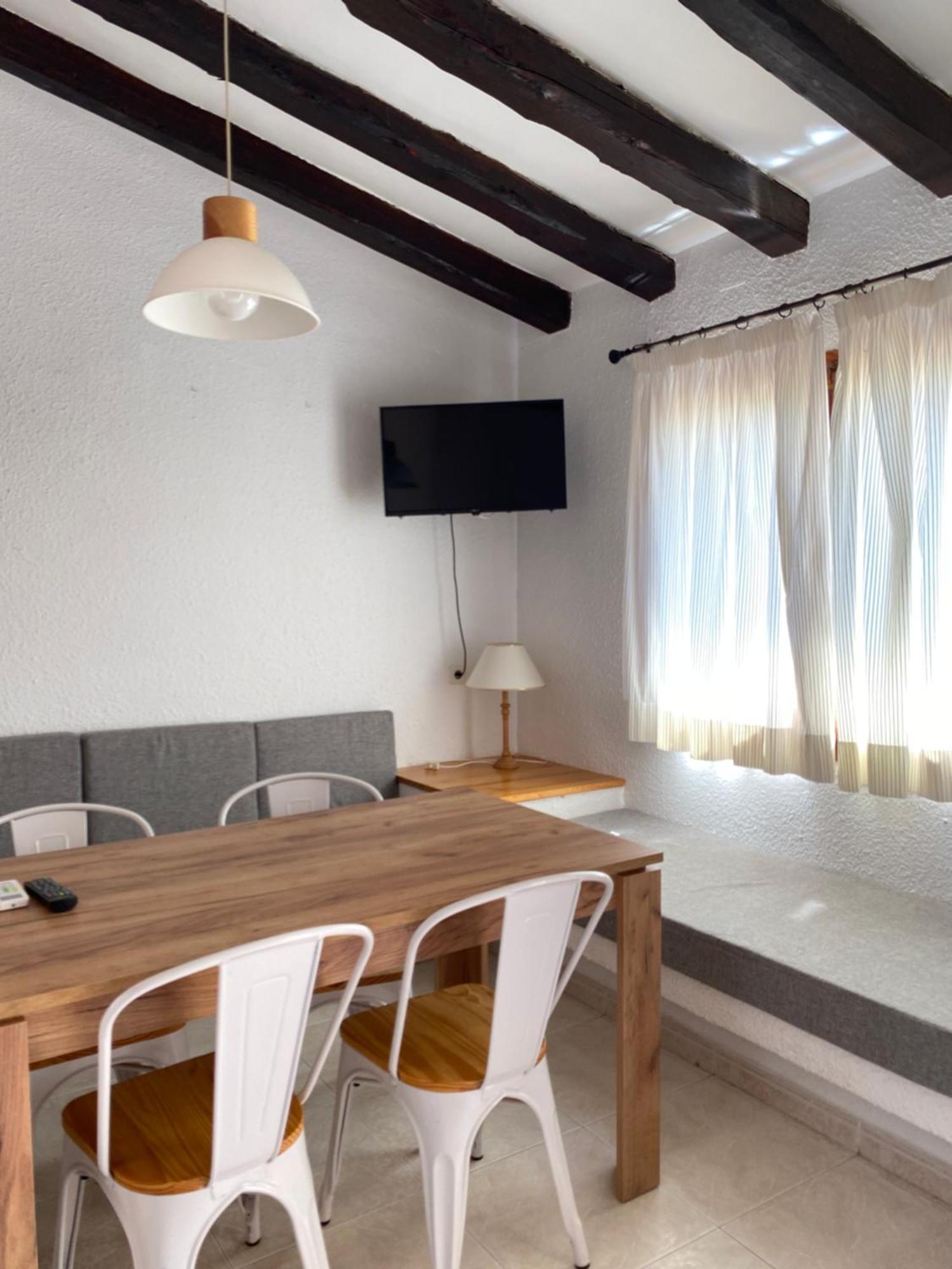 Apartamentos Llorca Platja de l'Almadrava Luaran gambar