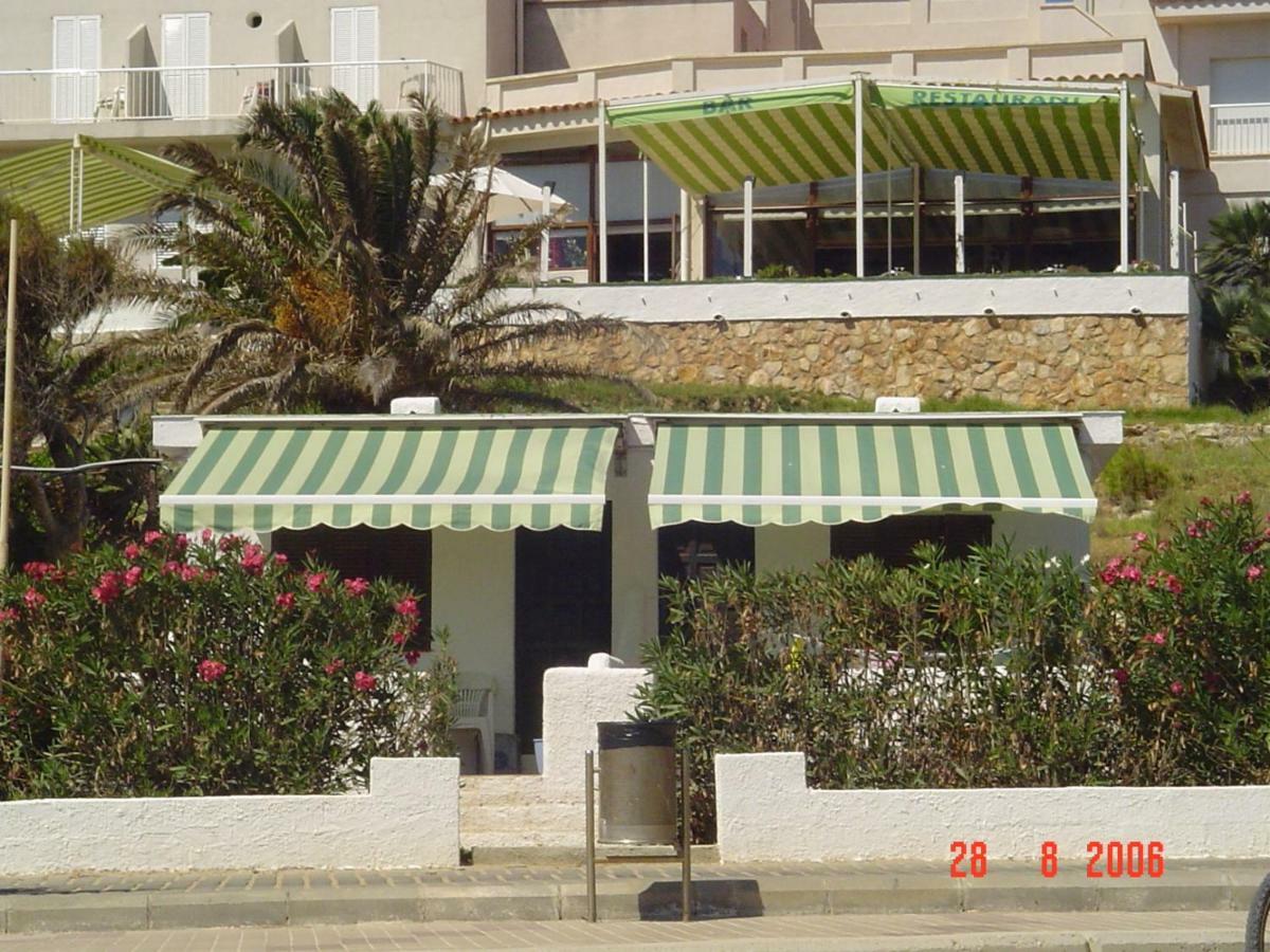 Apartamentos Llorca Platja de l'Almadrava Luaran gambar